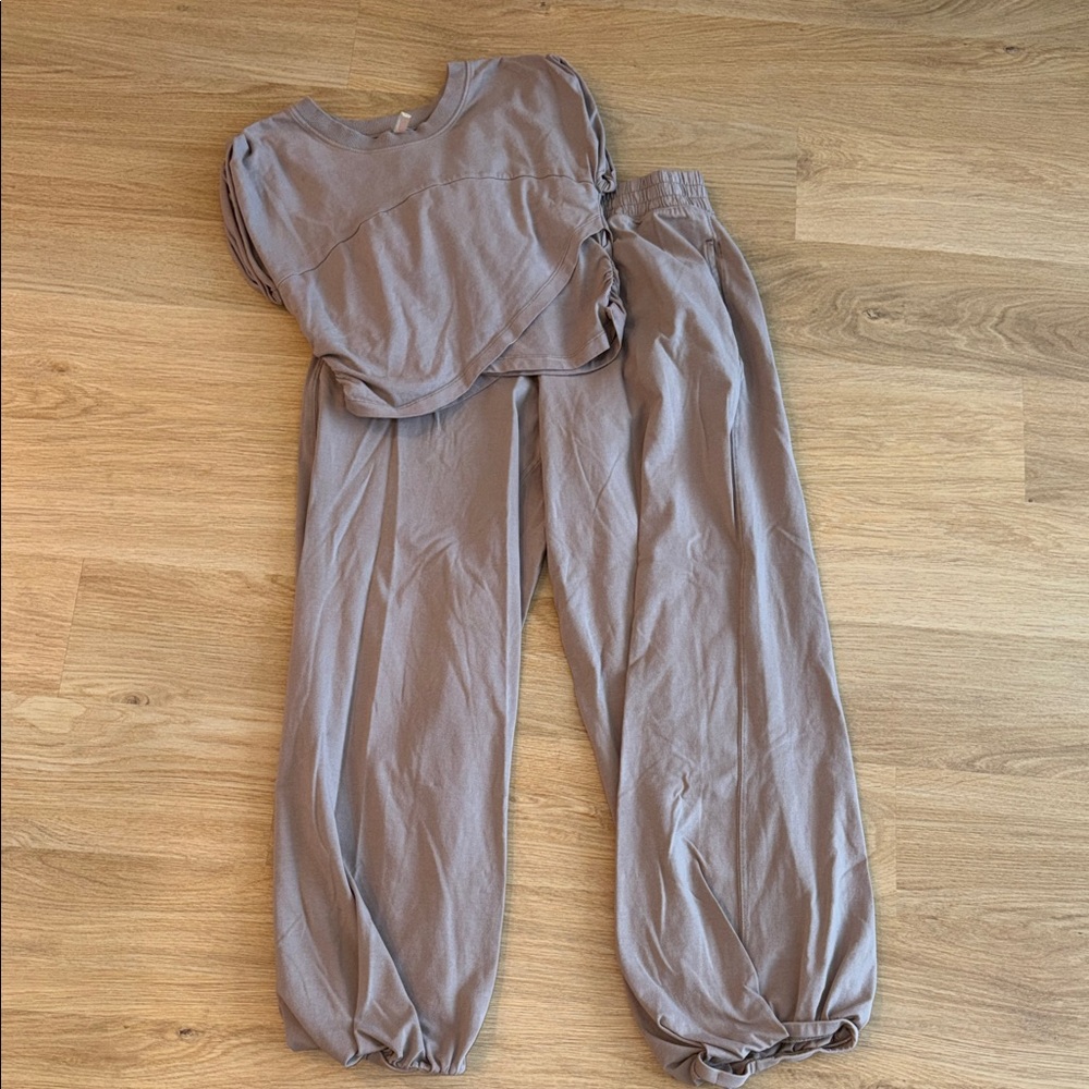 Free People Movement Matching Lounge Set